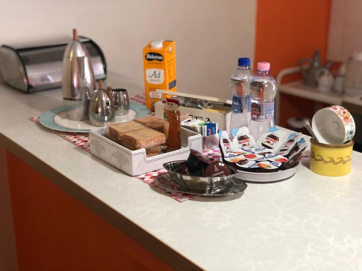 Apartament La Casa Di Rick Ronciglione  Zewnętrze zdjęcie