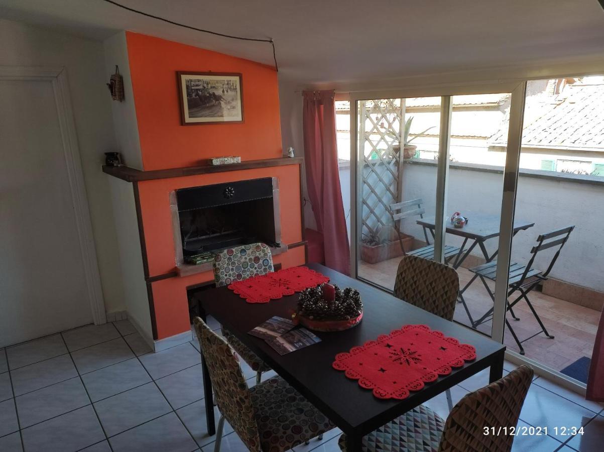Apartament La Casa Di Rick Ronciglione  Zewnętrze zdjęcie