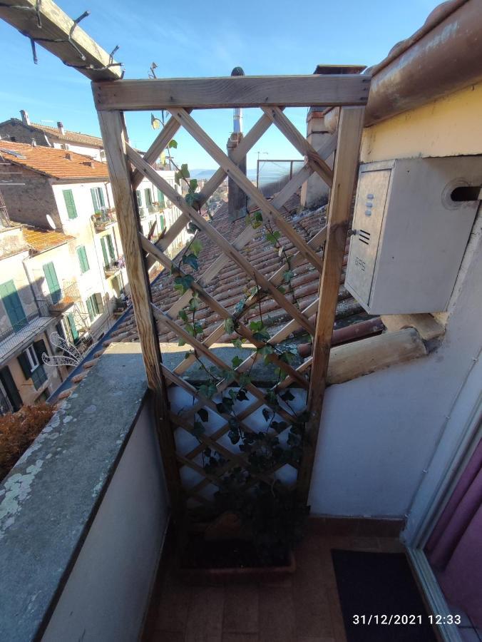 Apartament La Casa Di Rick Ronciglione  Zewnętrze zdjęcie