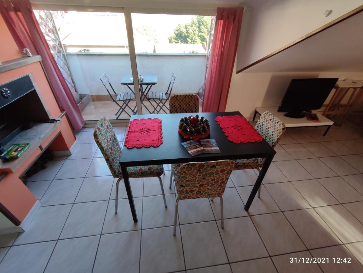 Apartament La Casa Di Rick Ronciglione  Zewnętrze zdjęcie
