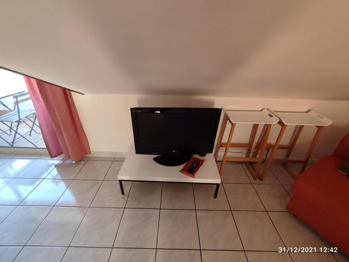Apartament La Casa Di Rick Ronciglione  Zewnętrze zdjęcie